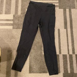 Women’s capri length leggings